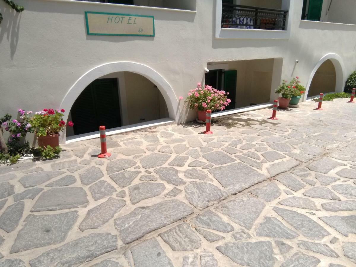 Naxos City Hotel Anixis Resort מראה חיצוני תמונה